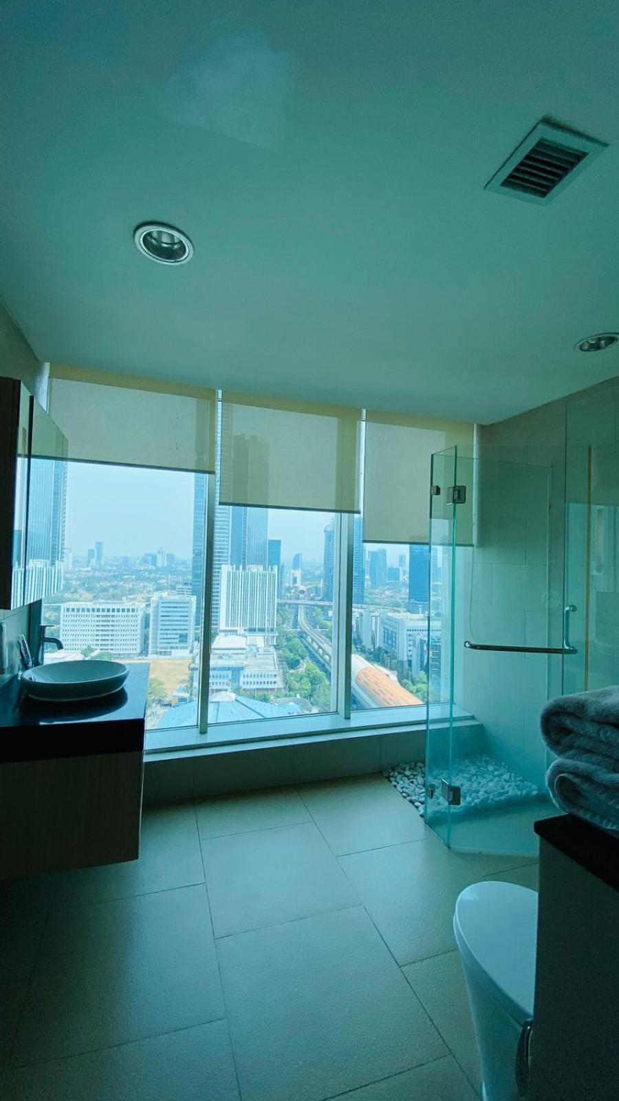 The H Tower Rasuna Suites Kuningan Jakarta By Villaloka Exterior foto